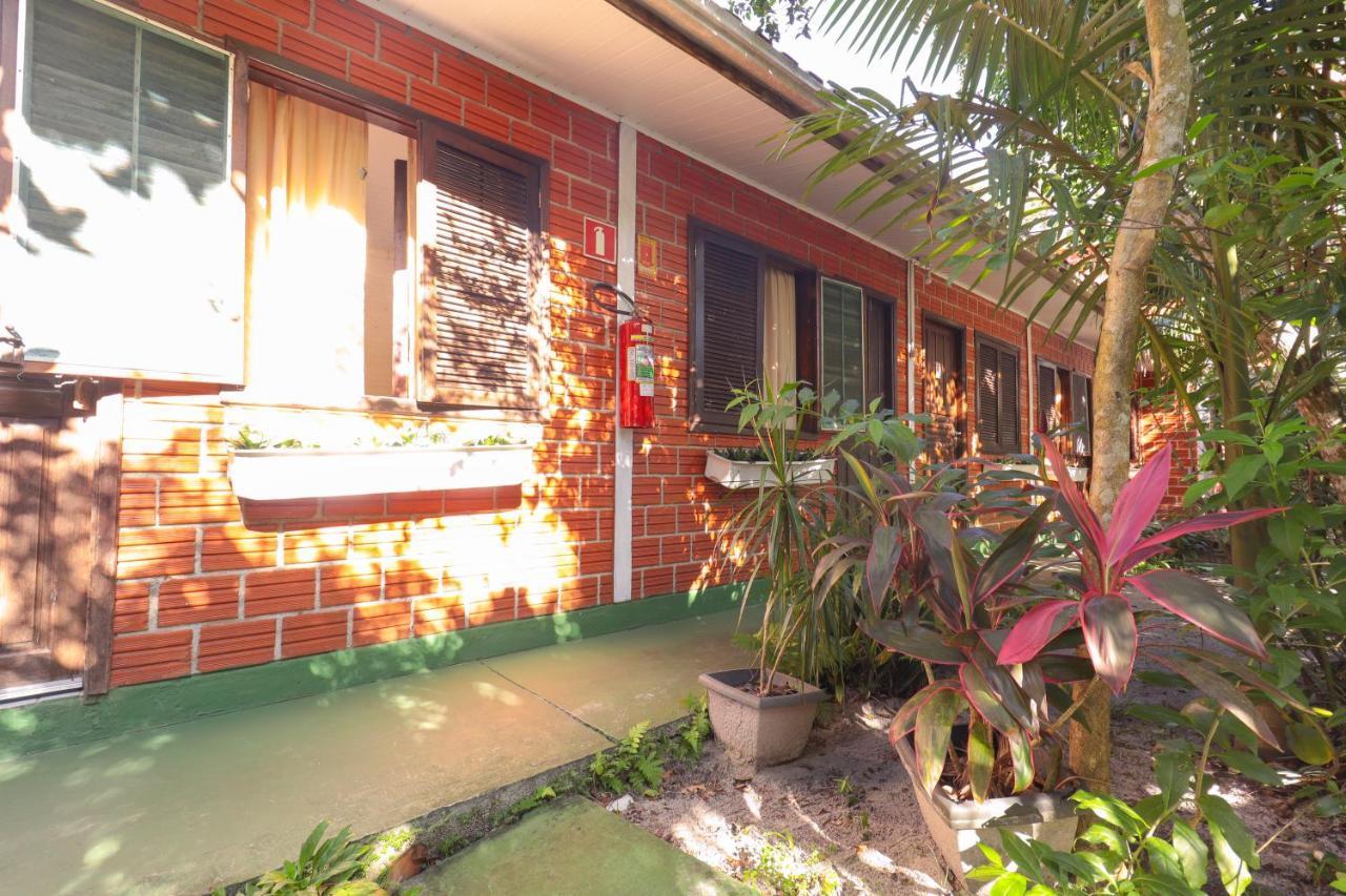 A Ilha Verde Hotel Pousada Na Praia Ilha do Mel Exterior foto